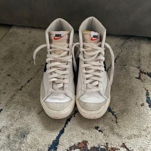 COPY - White and black Nike Blazers size 8.5